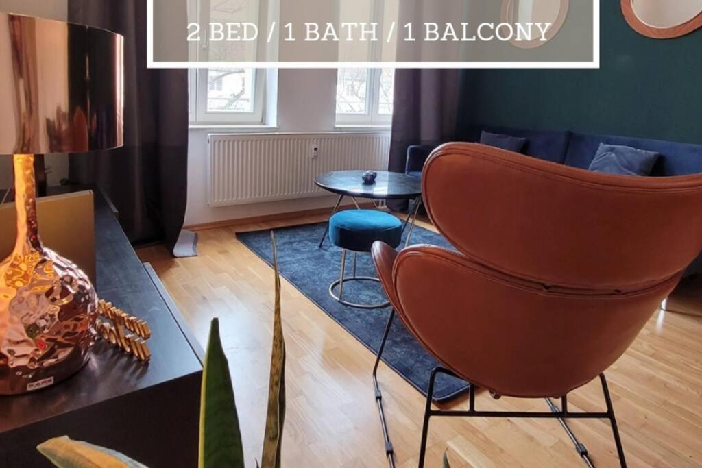 Design Altbauwohnung Mit Balkon Und Parkplatz Лайпциг Екстериор снимка